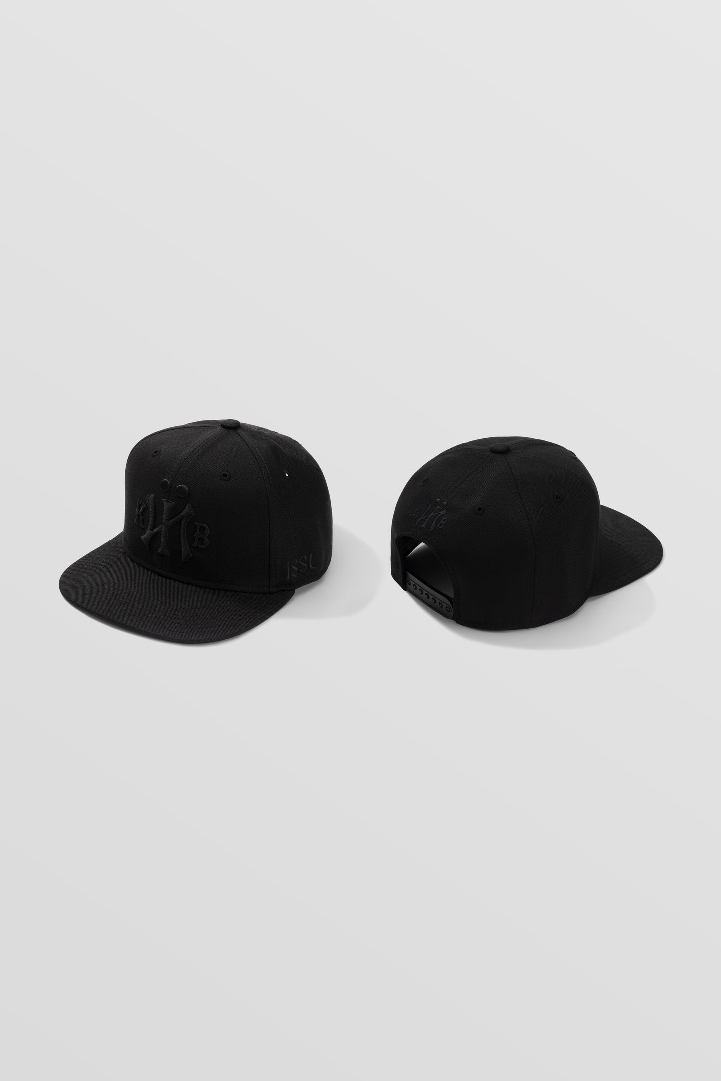 Кепка кИЇв снепбек чорна з чорним лого